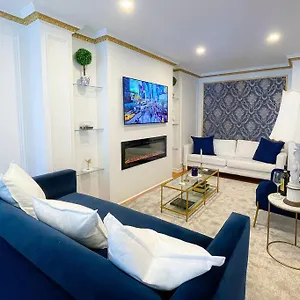 Apartment Luxurious Near Laguardia & Jfk