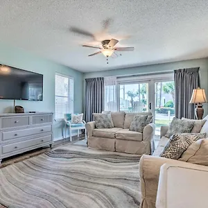 Charming Miramar With Perks! Apartment